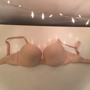 32DD Victoria’s Secret Pink Nude Push Up Bra